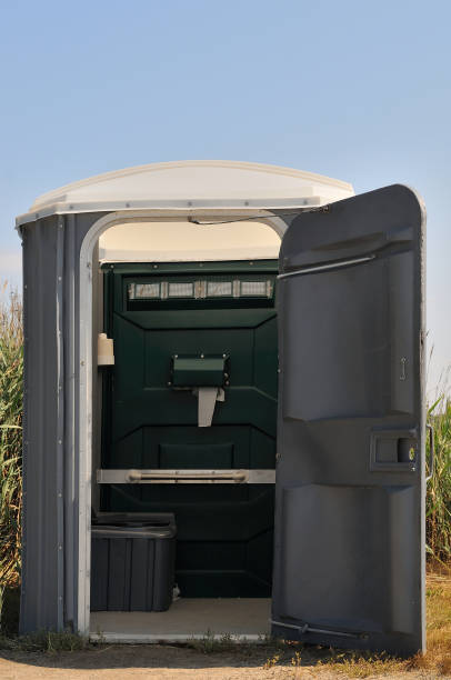 Best Affordable porta potty rental  in Eden Prairie, MN